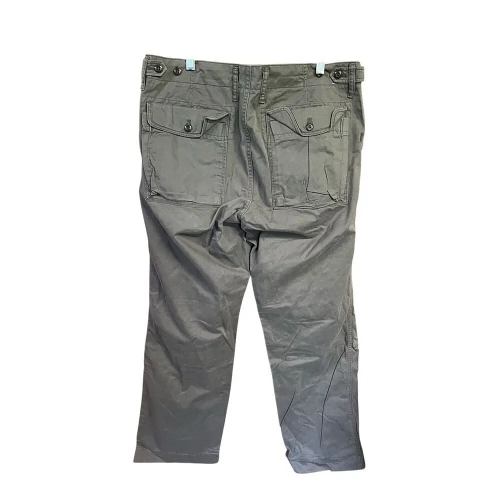 GAP men’s button